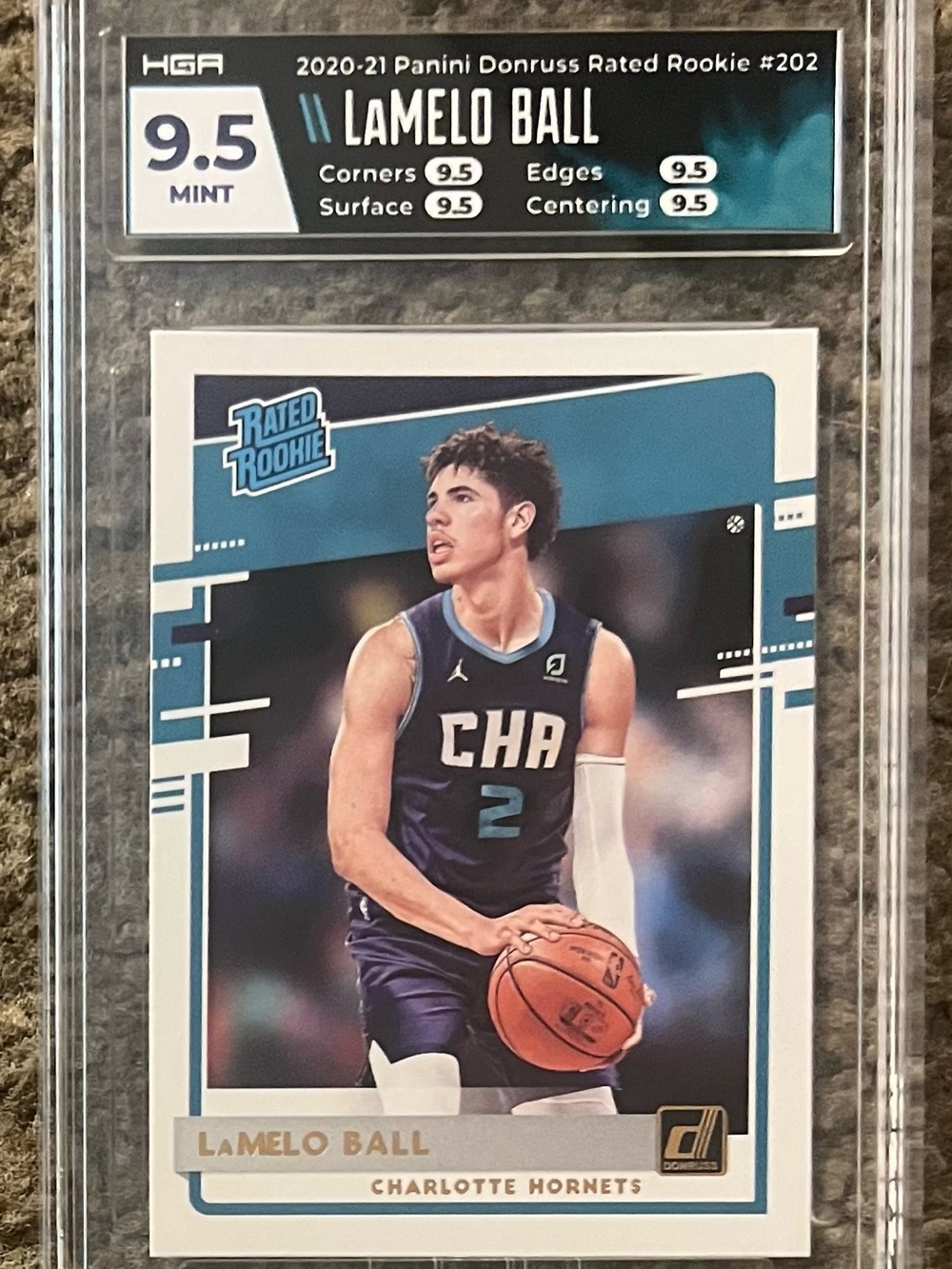 2020-21 Panini Donruss Rated Rookie Lamelo Ball HGA 9.5